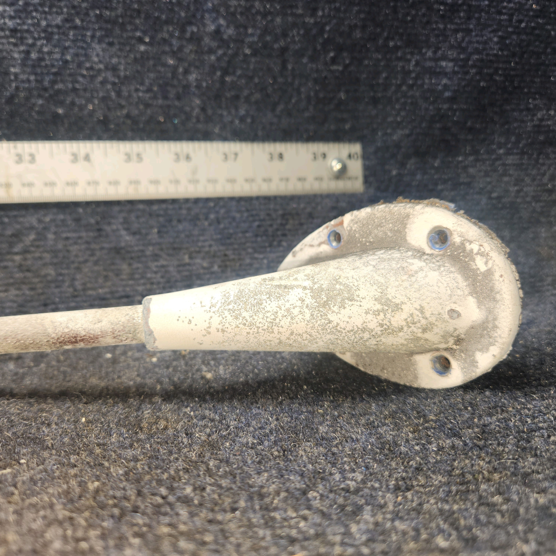 Used aircraft parts for sale, CI-121 Comant CI-121 Cessna 172F VHF Communication Antenna - Chipped Paint