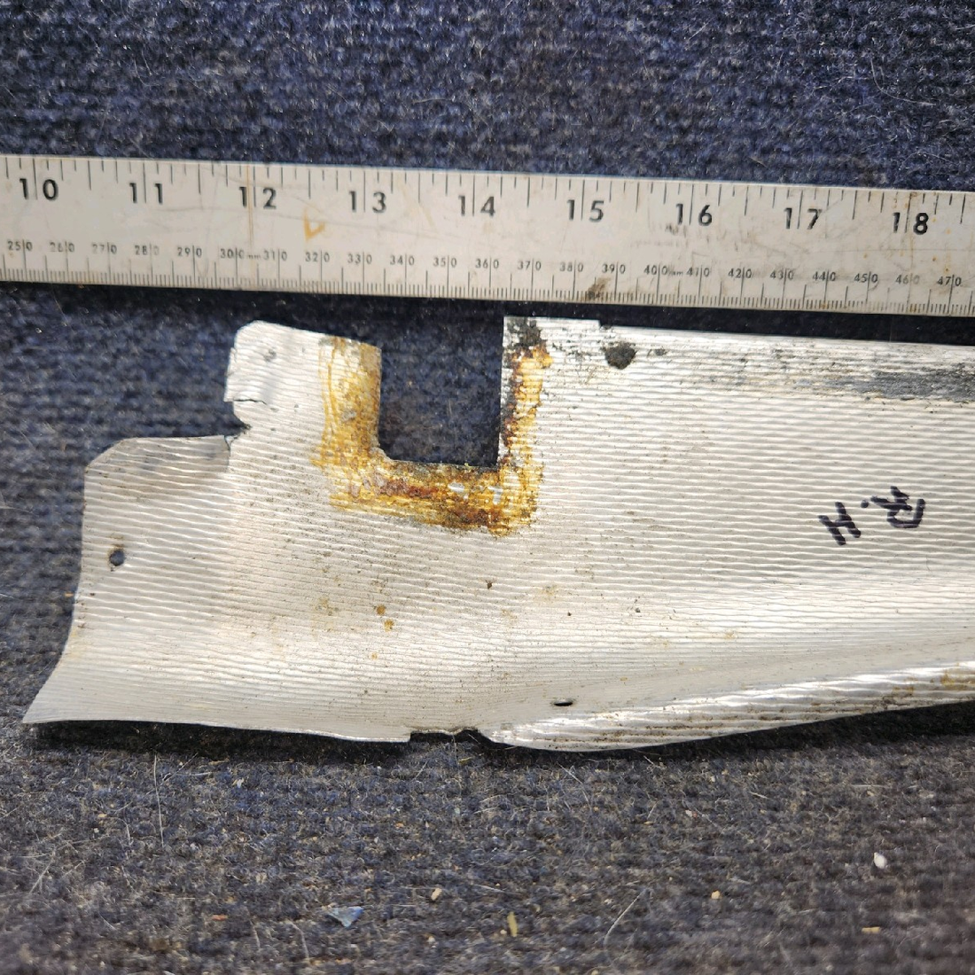 Used aircraft parts for sale, 36511-003 piper PA-28-181 Center Cabin Heat Duct Assembly RH