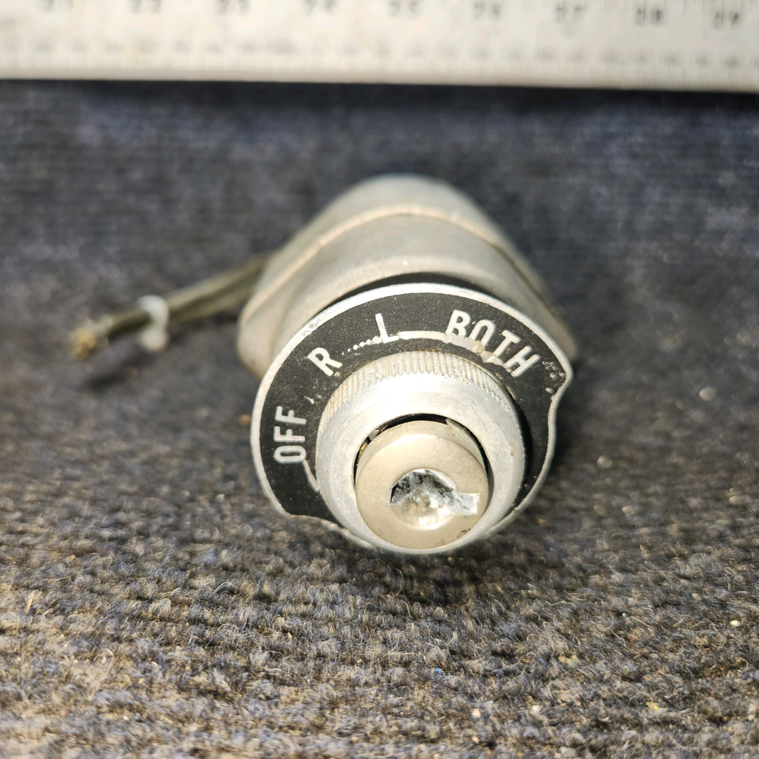 Used aircraft parts for sale, 10-357290-1 Bendix Cessna C175 Ignition Switch