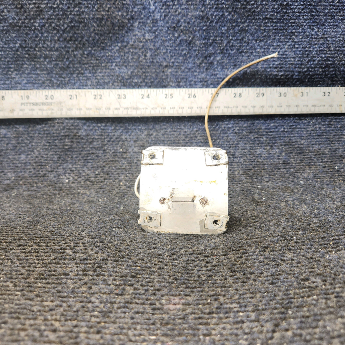 Used aircraft parts for sale, 150 Safe Flight Instruments Cessna 172 Lift Detector "Not Working"