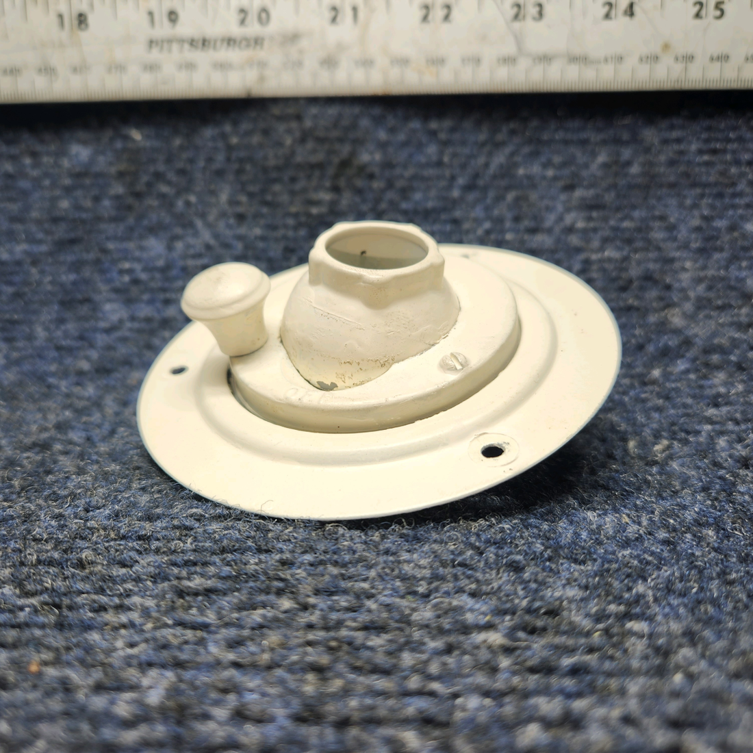 Used aircraft parts for sale, 30957-000 PIPER PA-24-250 Vent Nozzle Assembly (With Knob)