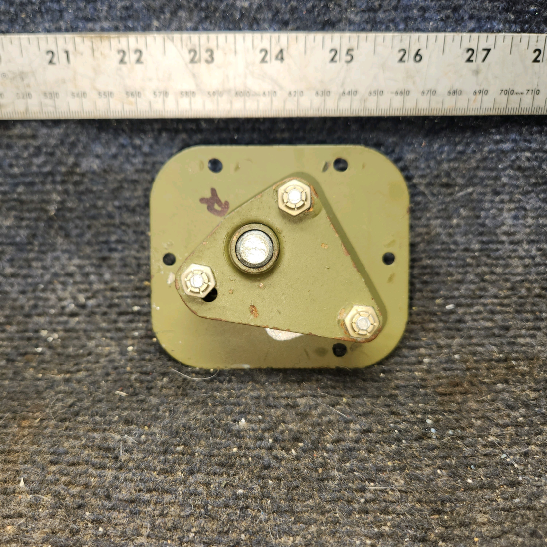 Used aircraft parts for sale, 1217046-5 cessna 172N Plate Assembly