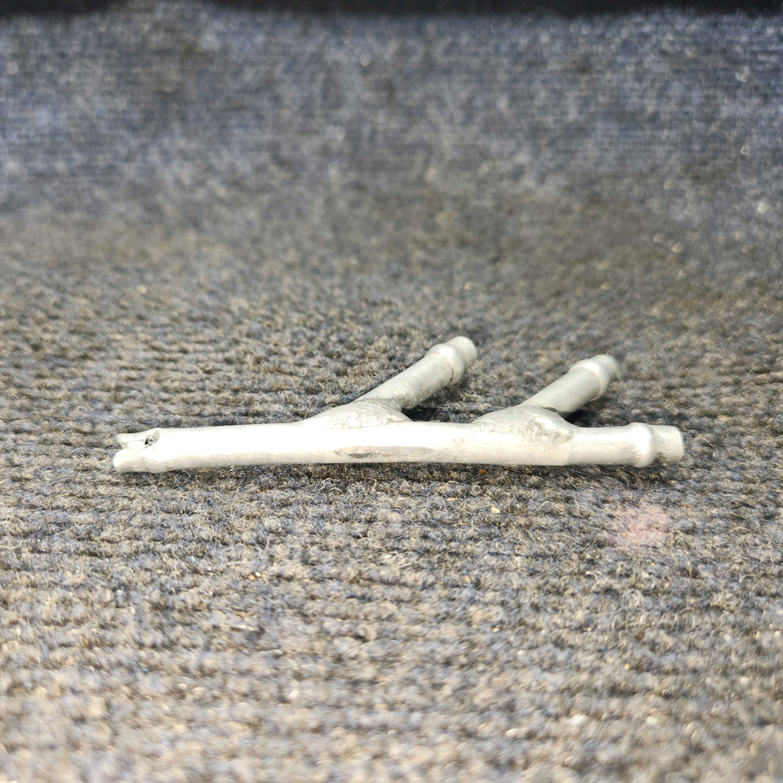 Used aircraft parts for sale, 96-910001-93 BEECHCRAFT 95-55B Fitting Assy Drain - Price per Each