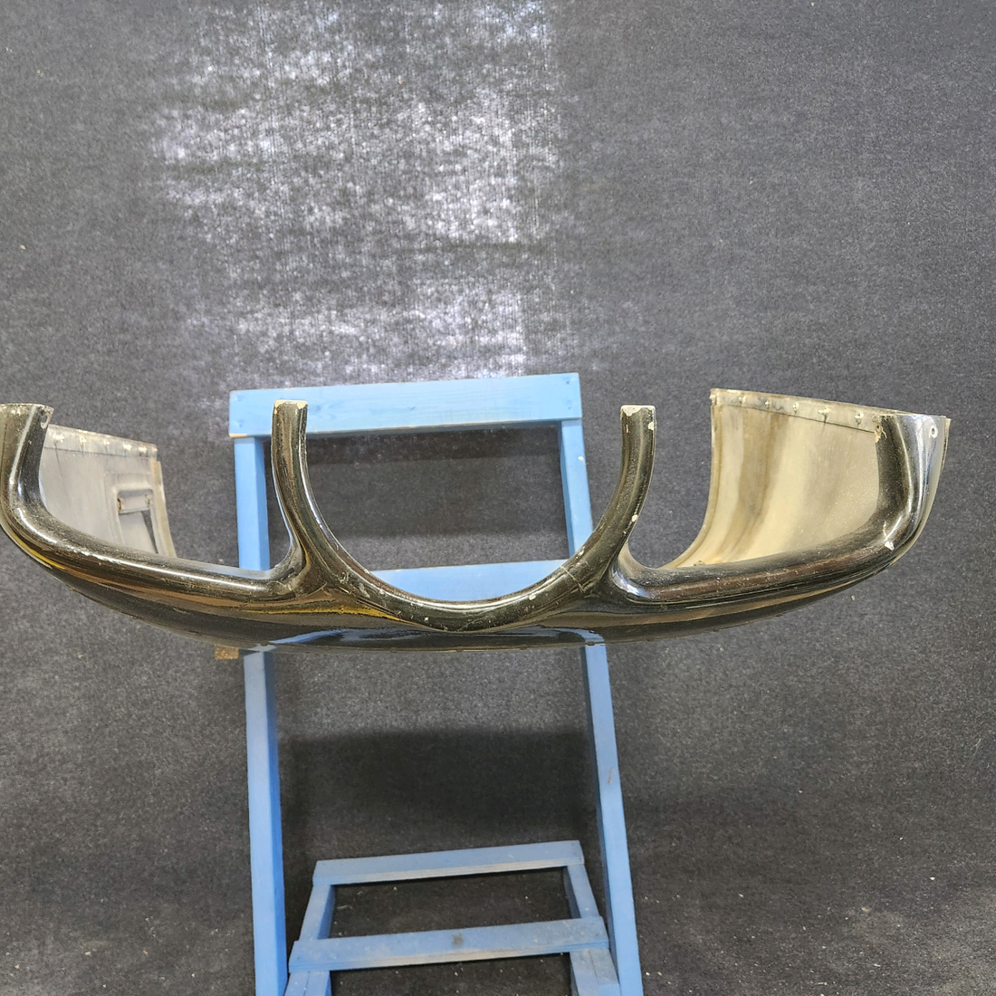 Used aircraft parts for sale, 0552112-200 CESSNA 172K UPPER COWLING (TOP)