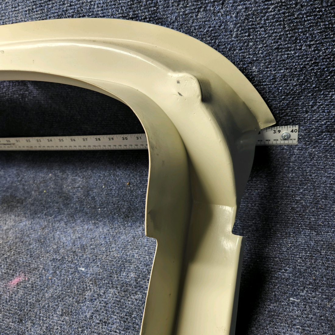 Used aircraft parts for sale, P2415014-1 Cessna CESSNA C172RG MOLDING REAR WINDOW LOWER