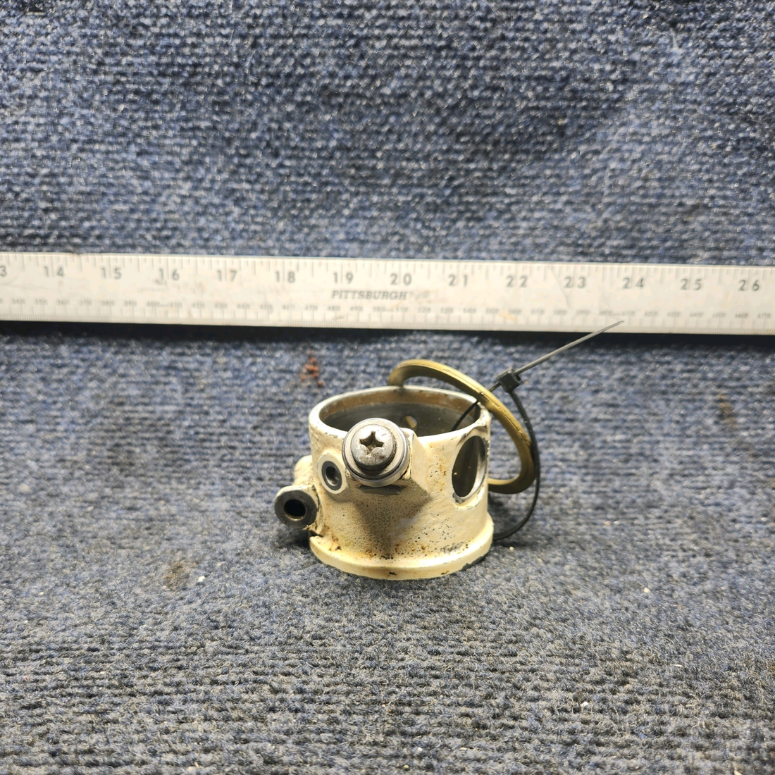 Used aircraft parts for sale, 45-825033 Beechcraft F33A COLLAR NOSE GEAR STEERING