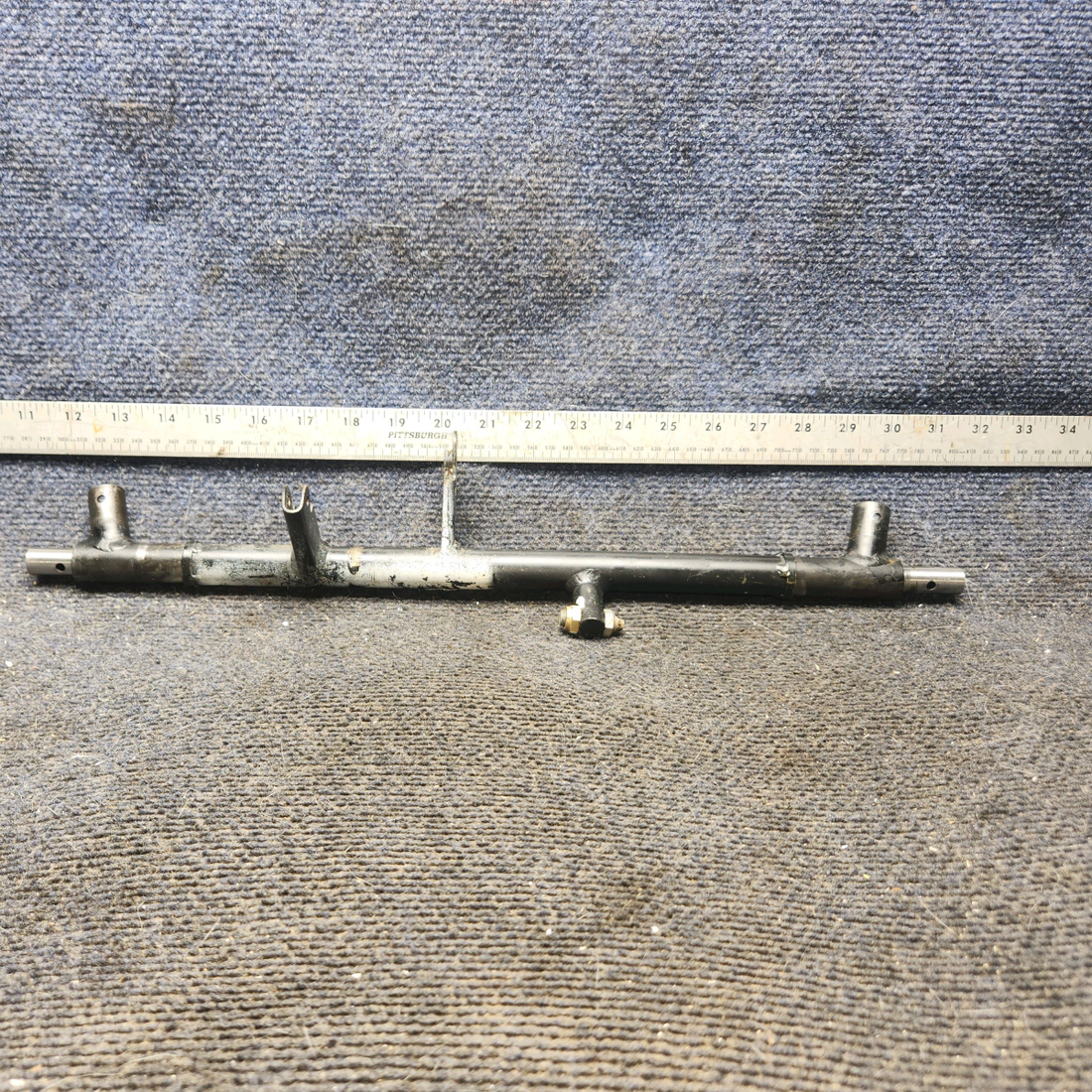 Used aircraft parts for sale, 0411306-25 cessna 172N Weld Assembly