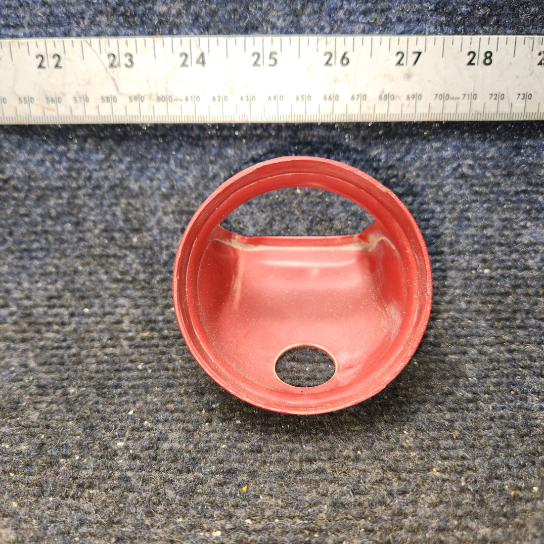 Used aircraft parts for sale, 687386-002 Piper PA28 Air Vent Cup