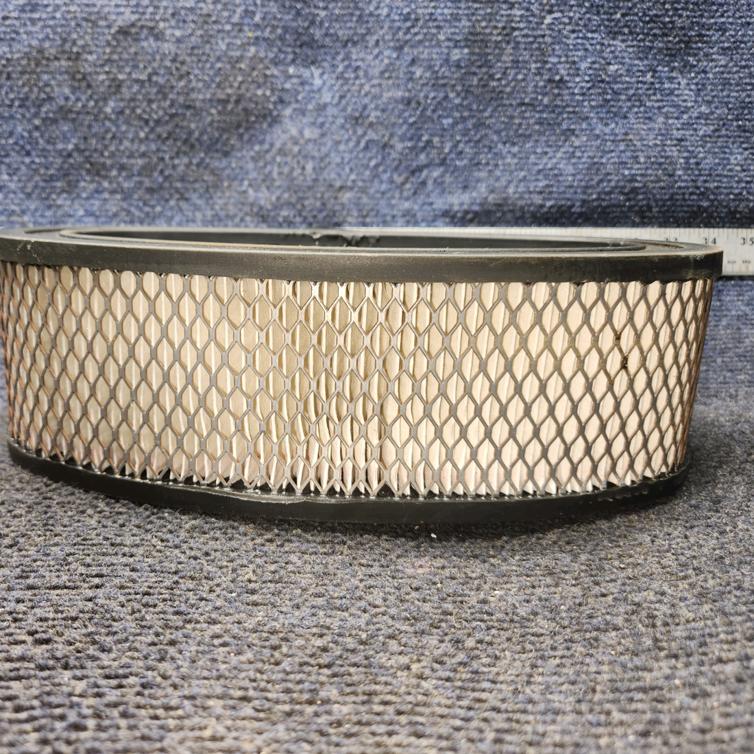 Used aircraft parts for sale, P617058 Donaldson PIPER PA28-140 Oval Piper Filter