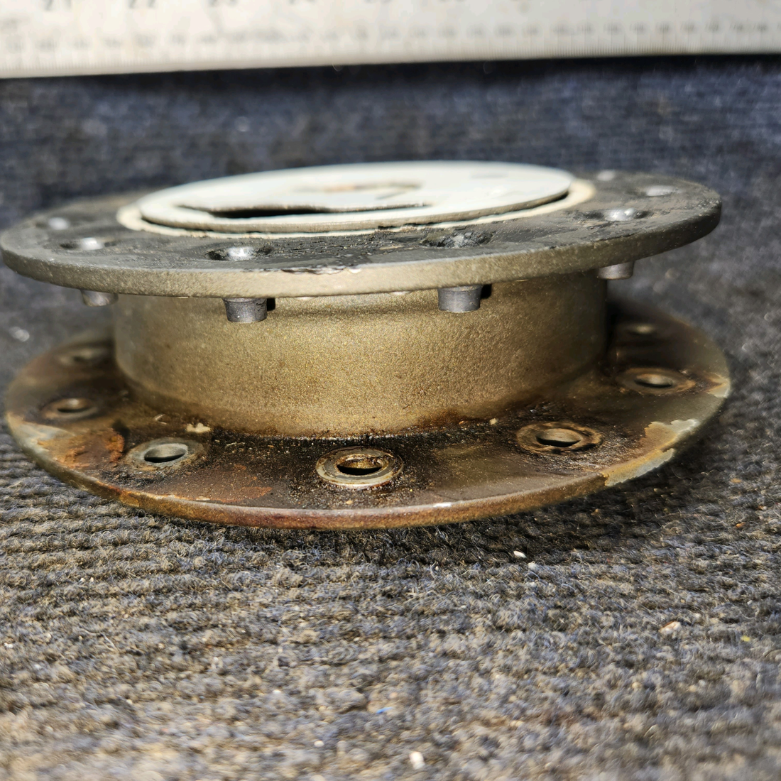 Used aircraft parts for sale, 416-85, 45-921544 Beechcraft 35-33 Fuel Cap Assembly with Adapter