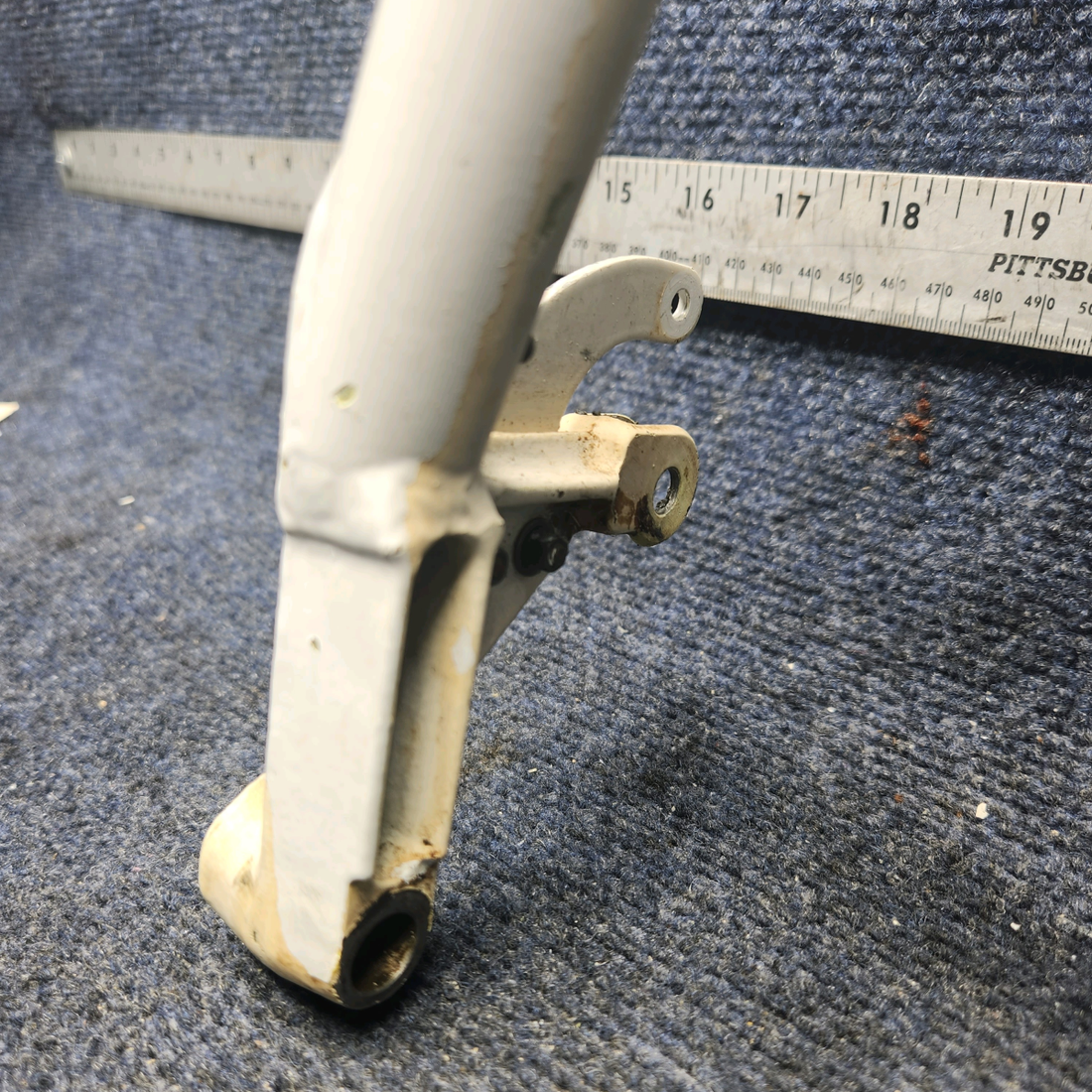 Used aircraft parts for sale, 95-824019-3 Beechcraft F33A NOSE GEAR UPPER V BRACE ASSY