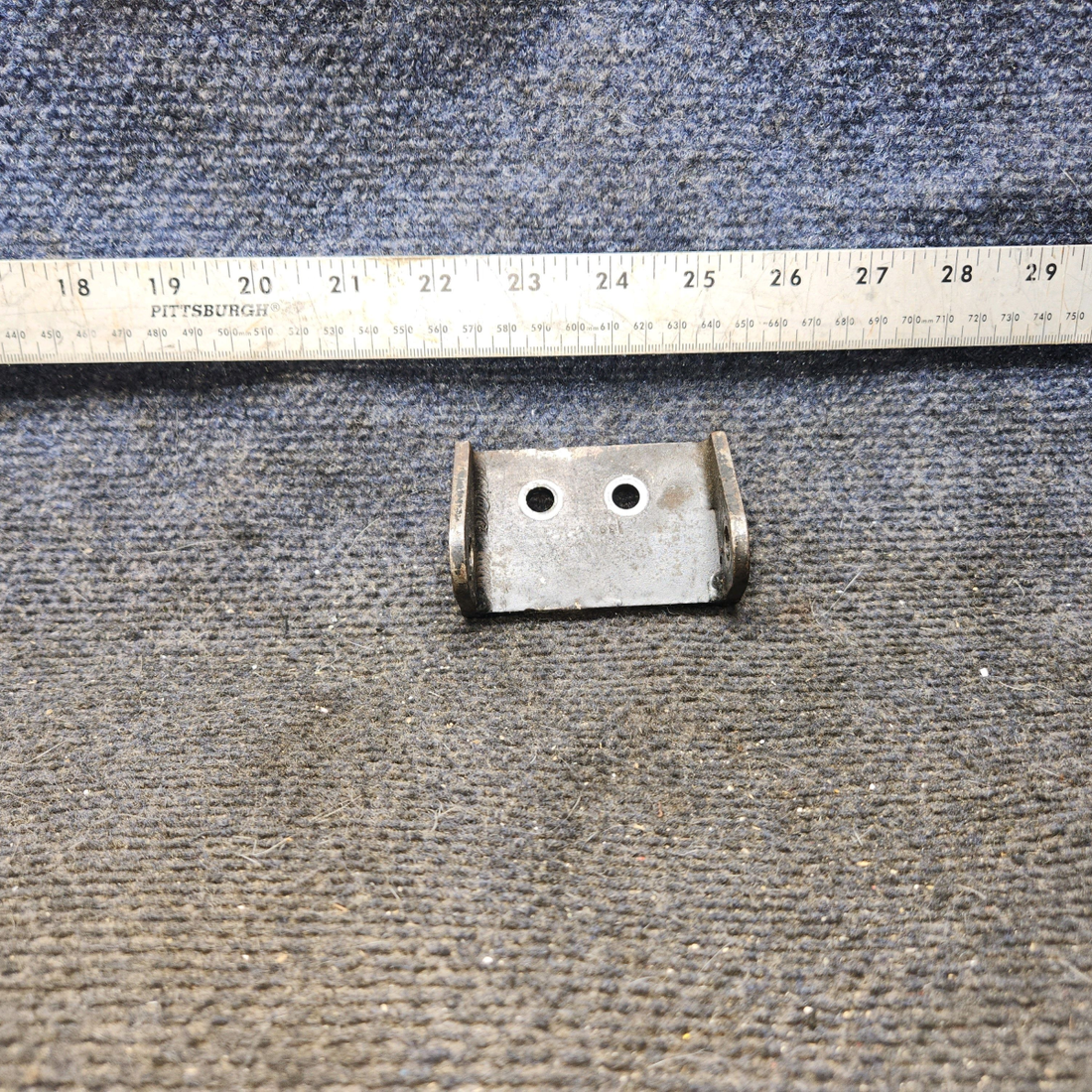 Used aircraft parts for sale, 07A19474 Lycoming O-320 Piper PA-28-140 Alternator Bracket