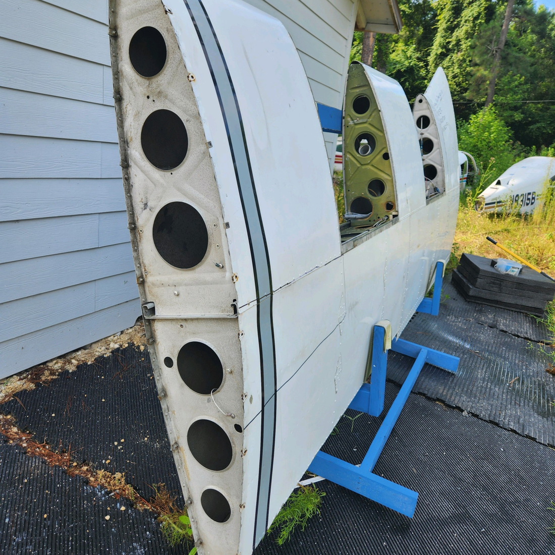Used aircraft parts for sale, 38121-008 Piper PA32RT-300 WING STRUCTURE ASSY LH "SEE PHOTOS FOR DETAILS"