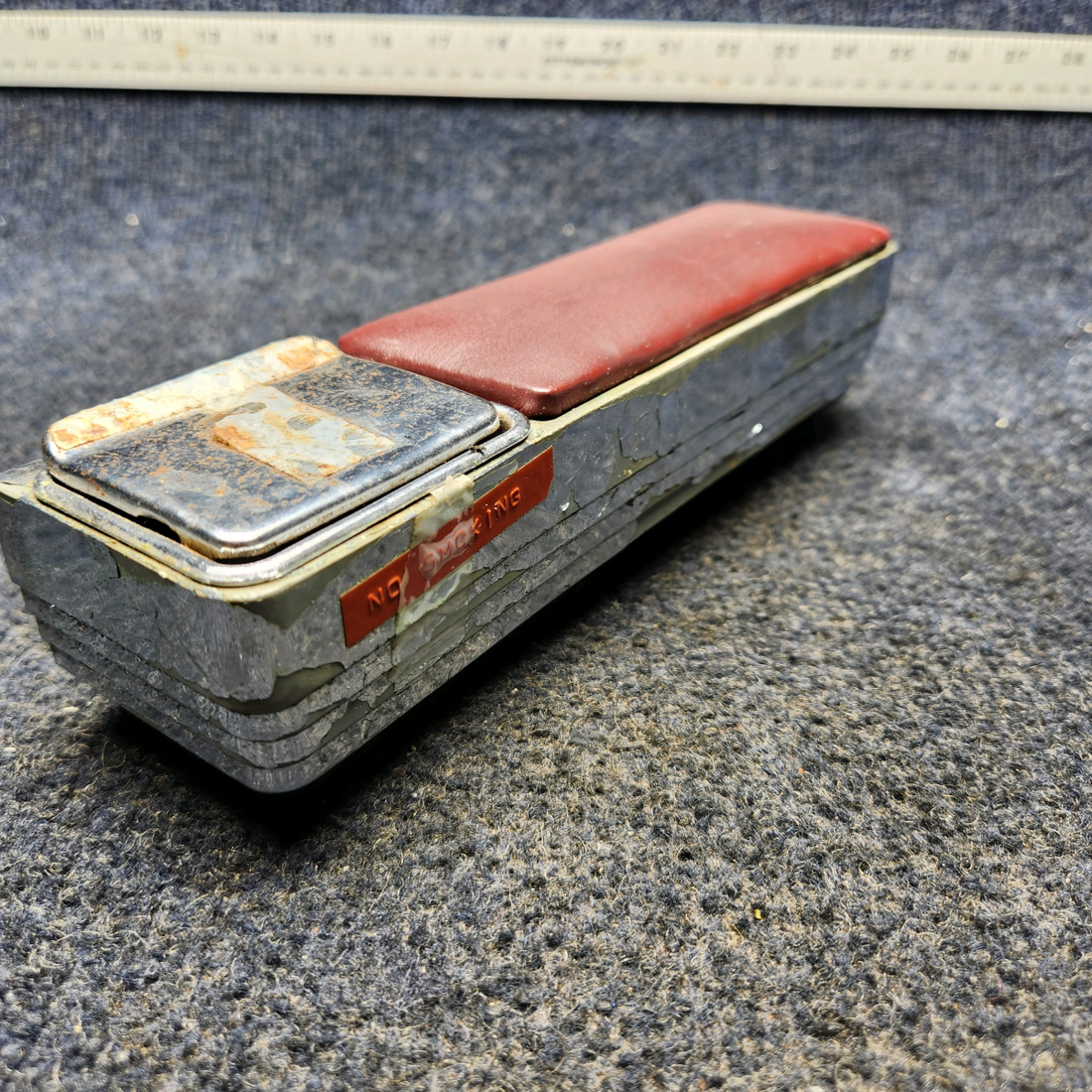 Used aircraft parts for sale, 66710-017 Piper PA32RT-300 ARMREST ASSY MIDDLE RH / AFT RH W/ ASH TRAY