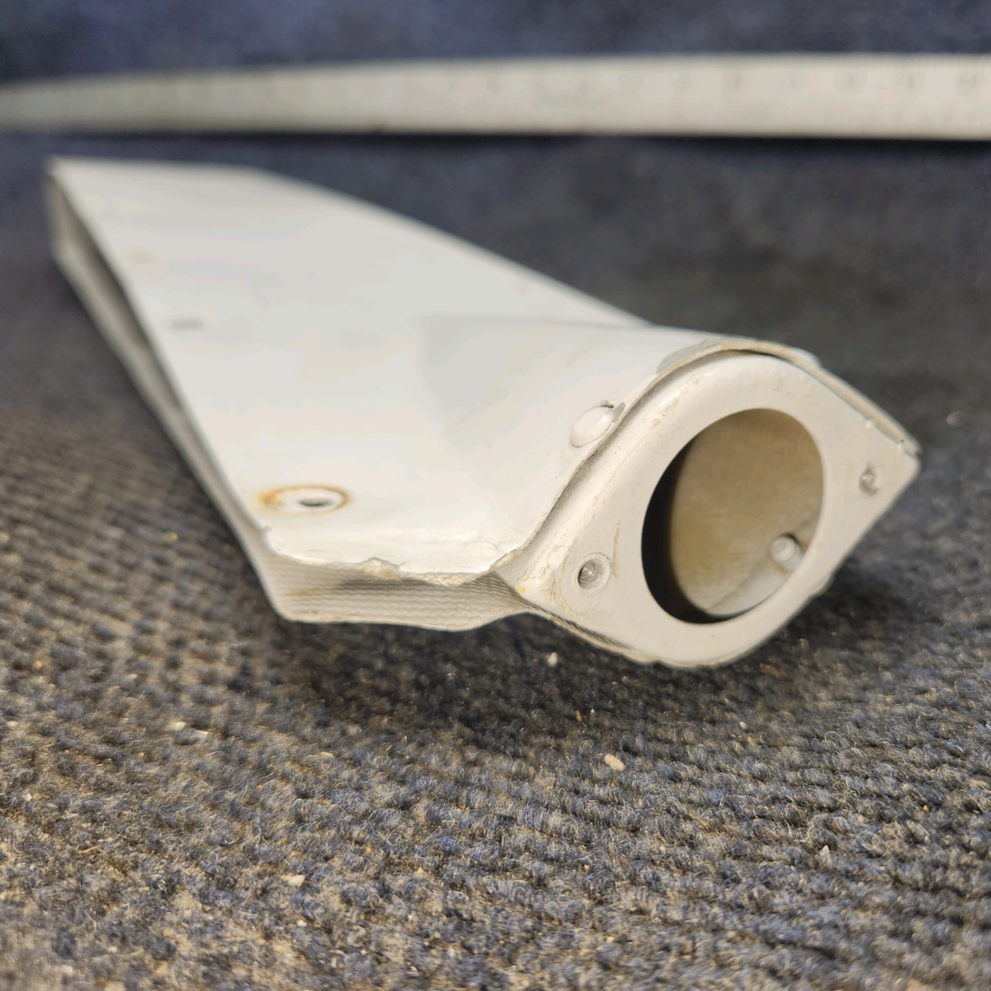 Used aircraft parts for sale, 0431013-1-791 cessna 150G Rudder Top Cap