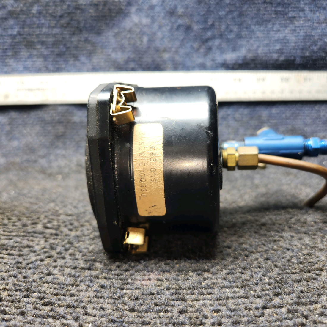 Used aircraft parts for sale, 8025 United Instruments Piper PA32RT-300 Airspeed Indicator