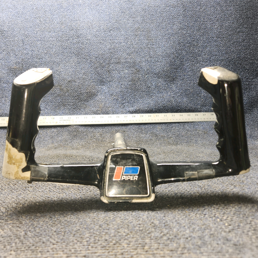 Used aircraft parts for sale, 79276-000 PIPER PA28-140 Wheel Assembly