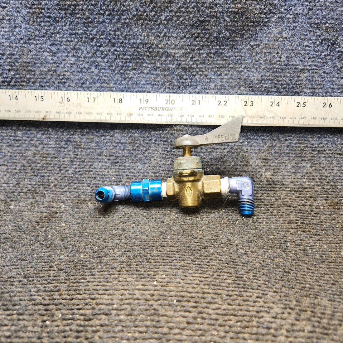 Used aircraft parts for sale, 0411803-5 cessna 150G Fuel Shutoff Valve