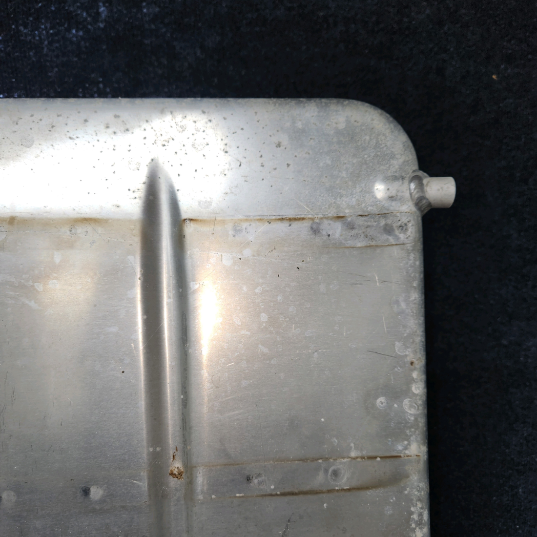 Used aircraft parts for sale, 0526007-50 cessna 172N Main Fuel Tank Assembly – RH