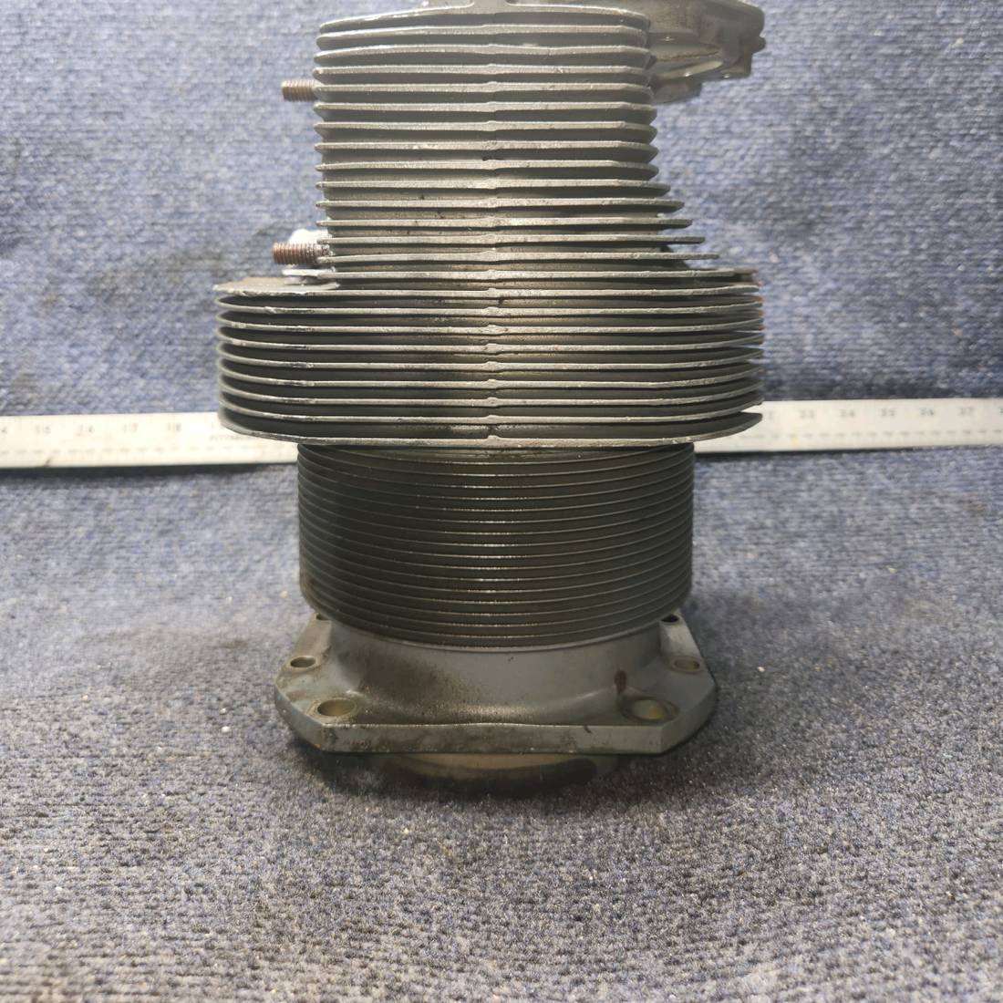 Used aircraft parts for sale, LW-12416 Lycoming O-320-D2A Piper PA28-140 Cylinder Wide Deck Chrome with High-Compression Piston