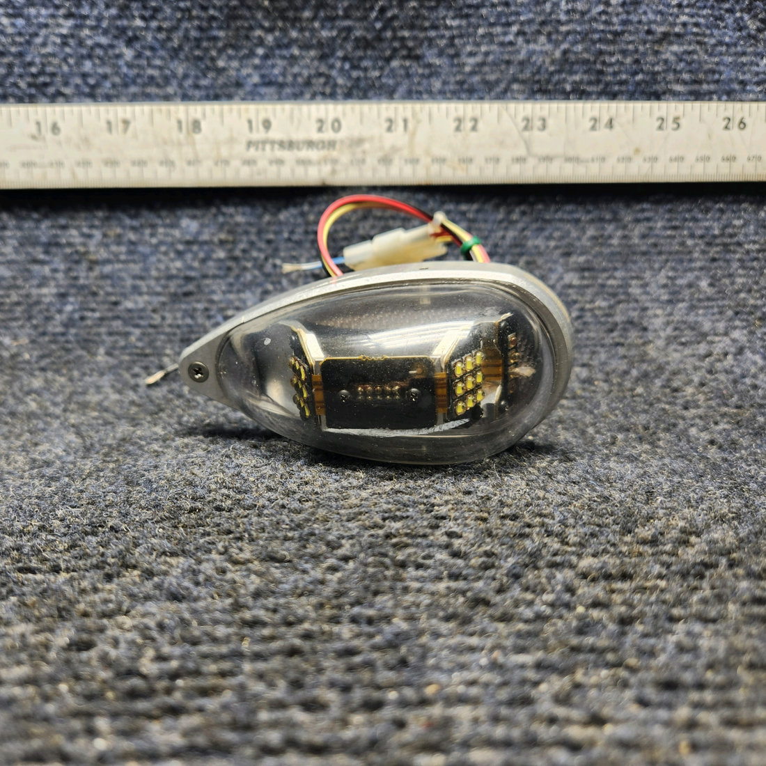 Used aircraft parts for sale, 01-0790725-02 WHELEN OR6501R PIPER PA-24-250 Rev. D Whelen OR6501R Wing Tip Position Light LH  (V: 14) "RED"