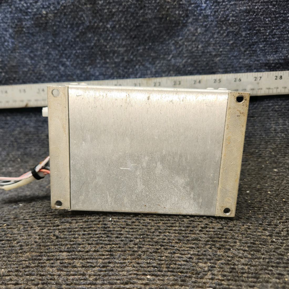 Used aircraft parts for sale, 152-0007 Aeroflash cessna 172N Signal Power Supply (Volts: 12-14)