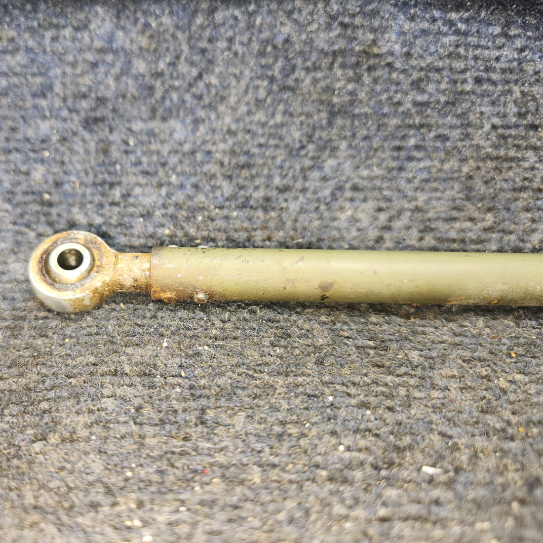 Used aircraft parts for sale, 0760634-1 Cessna 182G Elevator Control Tube Assembly