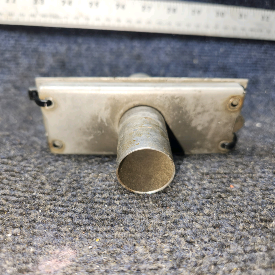 Used aircraft parts for sale, 69274-000, 69273-000 Piper PA28-161 Plate & Housing Defroster Valve