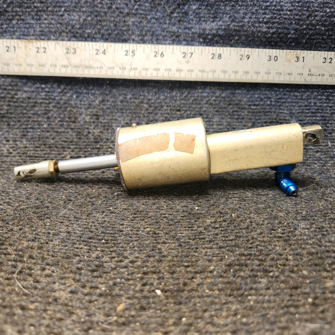 Used aircraft parts for sale, 0541138-22 cessna 172N Brake Master Cylinder