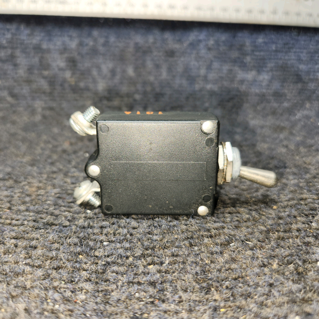 Used aircraft parts for sale, W31-X2M1G-50 Cessna C175 Circuit Breaker Switch – 50 Amps