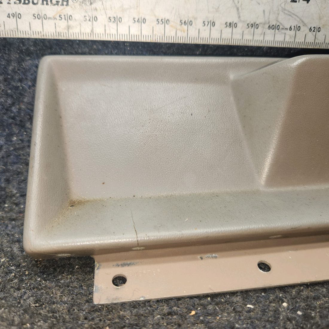 Used aircraft parts for sale, 0513321-1 Cessna 172E Door Map Case