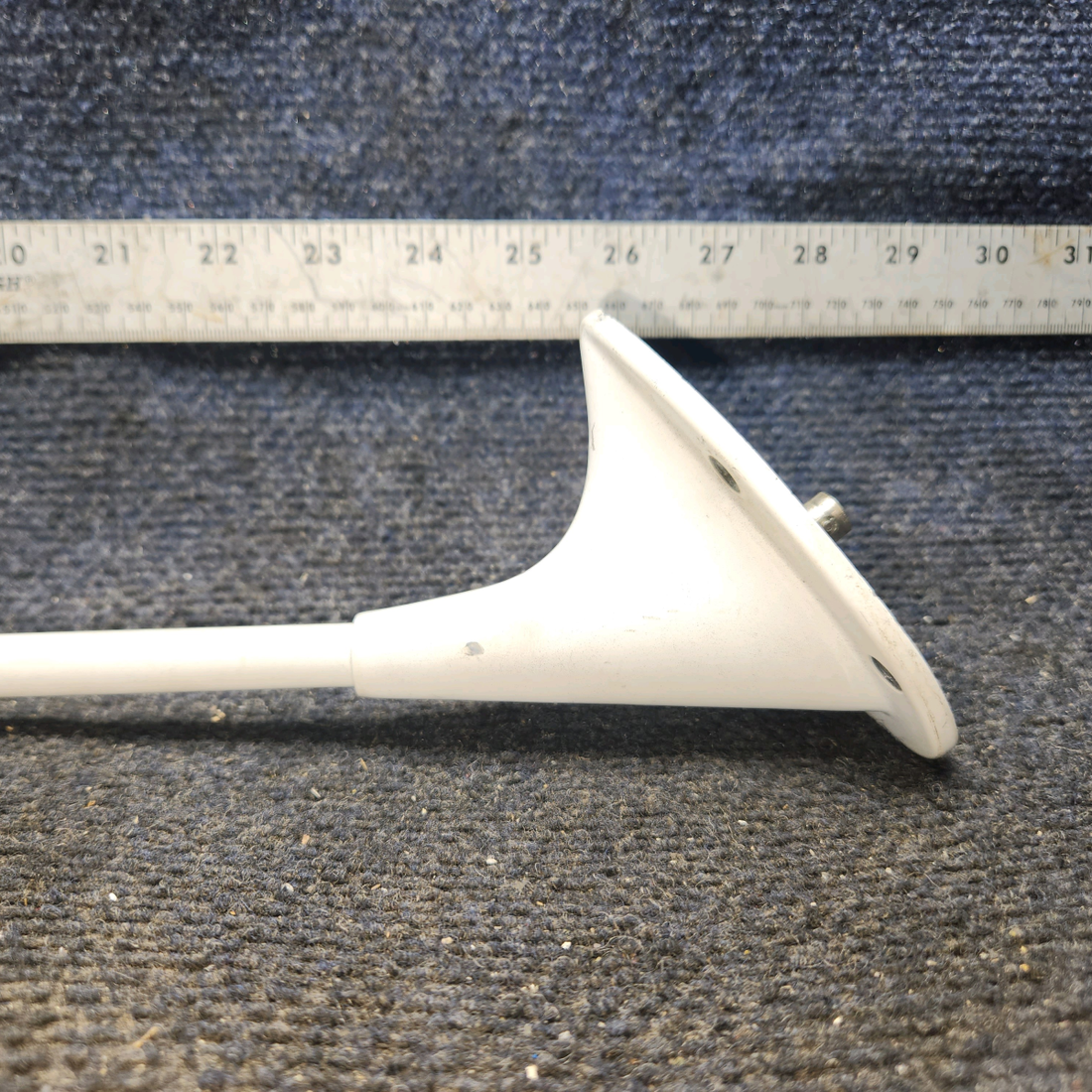 Used aircraft parts for sale, CI-177 Commant Industries CI-177 Piper PA28-140 VHF Whip Antenna