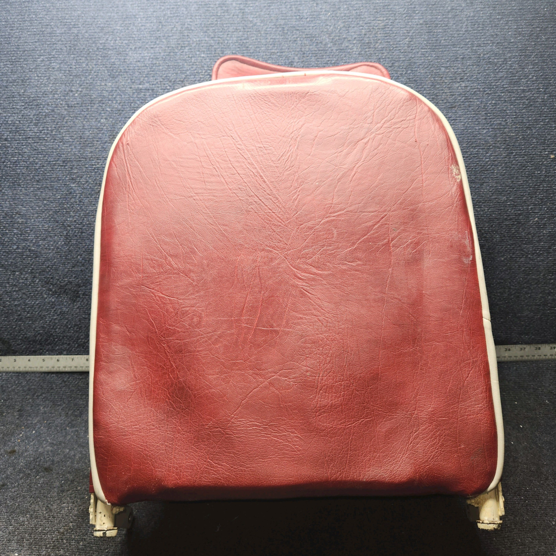 Used aircraft parts for sale, 65501-002, 65515-002 Piper PA28-140 Rear seat top and Bottom