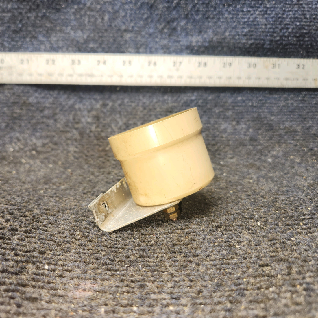 Used aircraft parts for sale, S1407-6, 0713738-3 Cessna 172F Stall Warning Horn with Bracket
