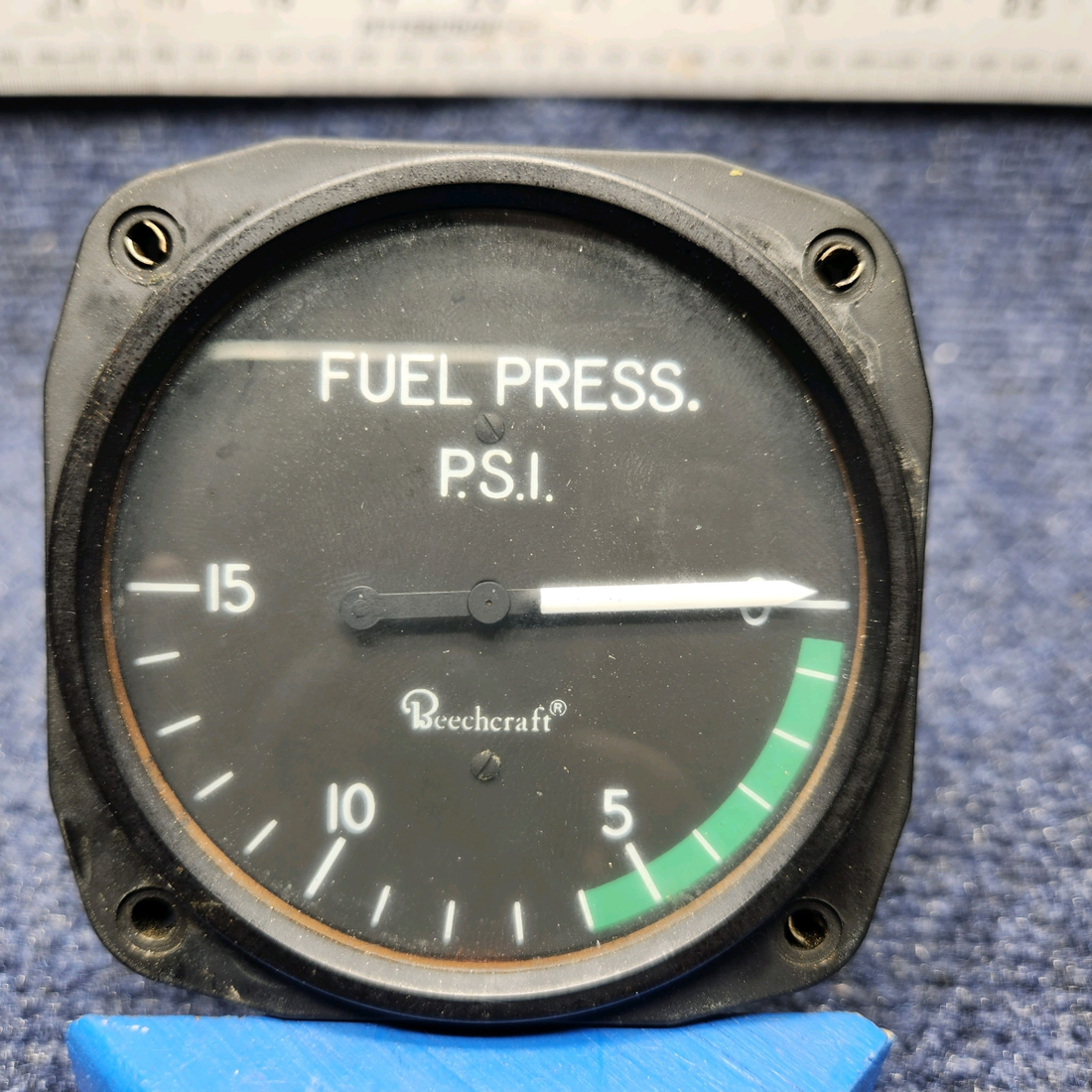 Used aircraft parts for sale, 6040-F6 United Instruments Beechcraft C23 SUNDOWNER UNITED INSTRUMENTS FUEL PRESSURE GAUGE INDICATOR