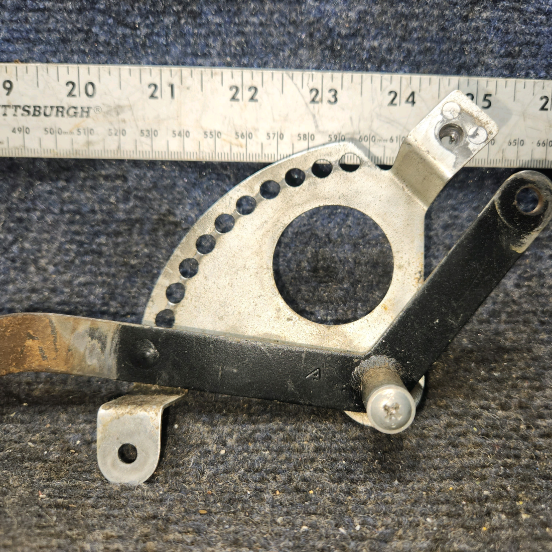 Used aircraft parts for sale, 0713315-1 Cessna 182G Cowl Flap Lever Assembly