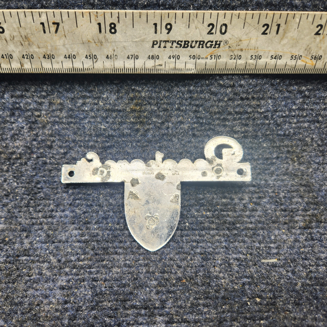 Used aircraft parts for sale, 130071 Beechcraft A23A Musketeer Custom III BEECHCRAFT EMBLEM