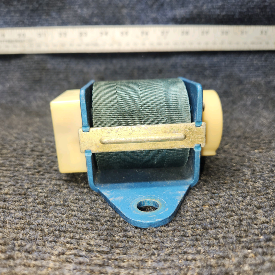 Used aircraft parts for sale, 7360191-405 America Safety Beechcraft C23 SUNDOWNER Inertia Reel Seatbelt Assembly