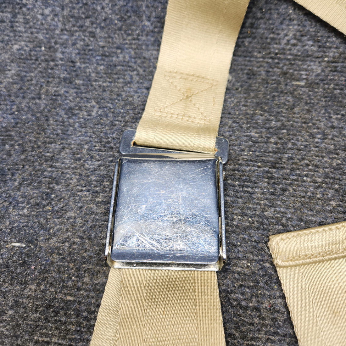 Used aircraft parts for sale, S-1746V13 CESSNA 172K SEAT BELT ASSEMBLY - BEIGE