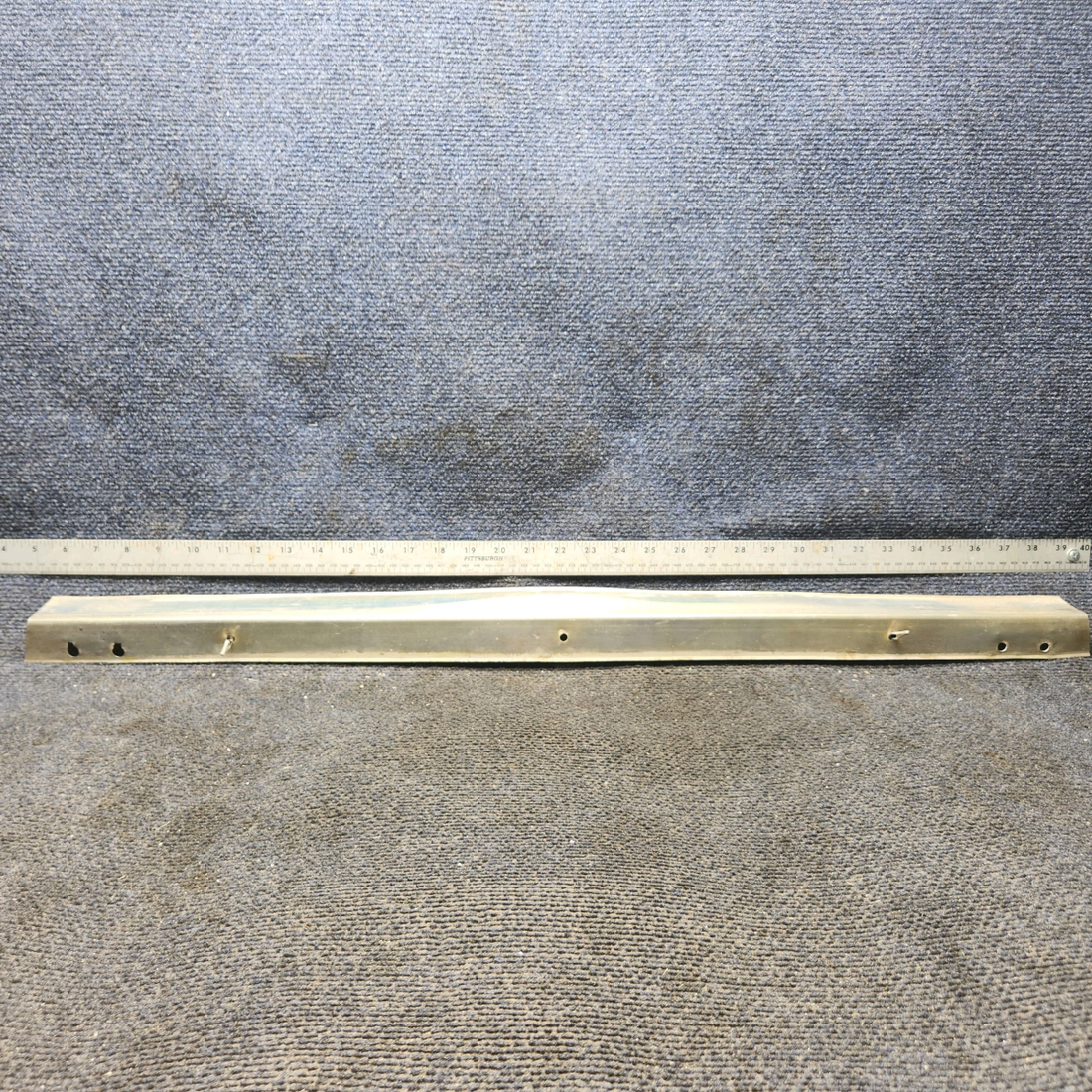 Used aircraft parts for sale, 0511130-1 Cessna 182G Trim Front Spar Upholstery