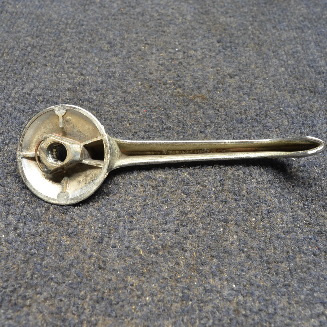 Used aircraft parts for sale, 0511303-1 Cessna C175 CABIN DOOR HANDLE INDSIDE DOOR- PRICE PER EACH