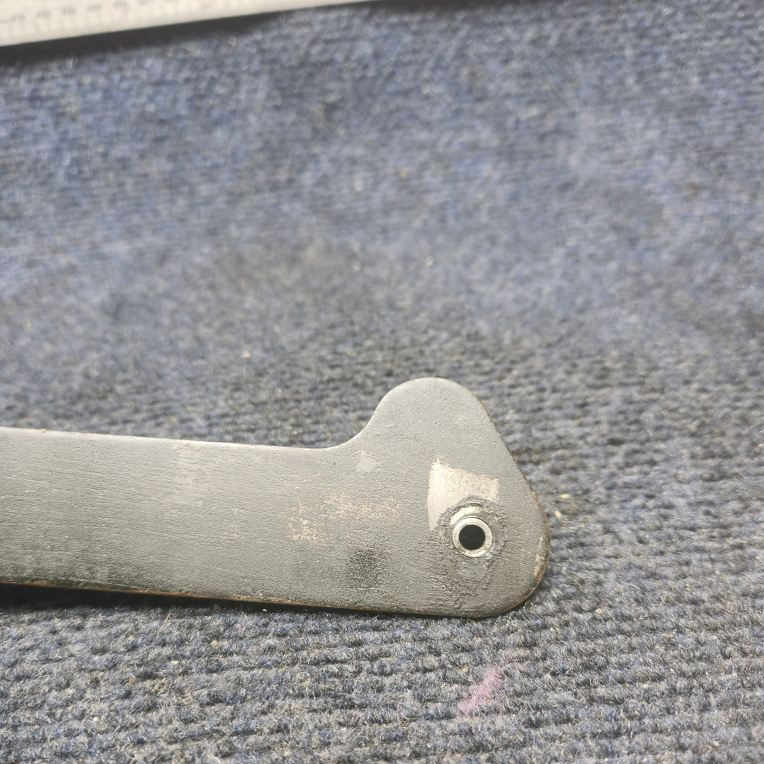 Used aircraft parts for sale, 35135-904 PIPER PA28-161 Warrior III AILERON BELLCRANK ASSY AILERON LH