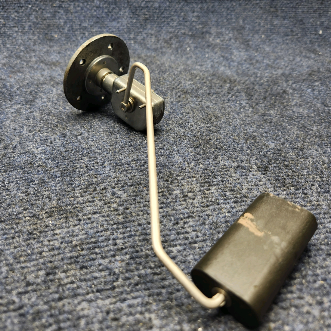 Used aircraft parts for sale, C668050-1002 CESSNA C172RG FUEL LEVEL TRANSMITTER ASSEMBLY LH