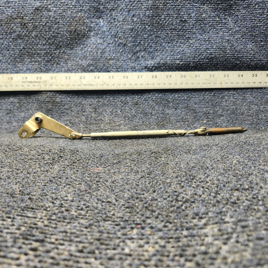 Used aircraft parts for sale, 96-420033-11 BEECHCRAFT 95-55B Cabin Door Latch Tube  w/ Pin