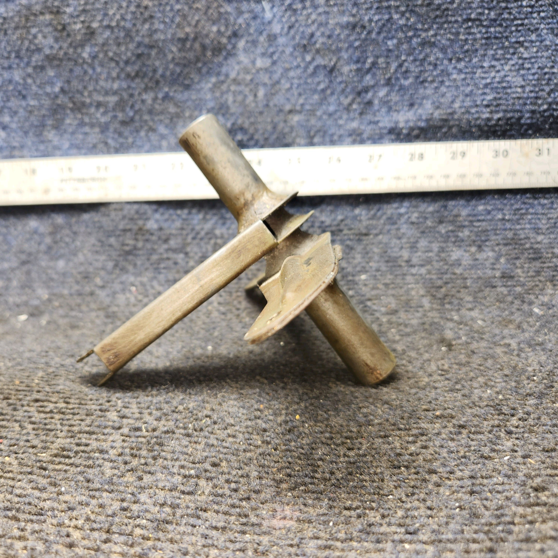 Used aircraft parts for sale, 0523535 Cessna 172 Bellcrank Assembly, Left Flap