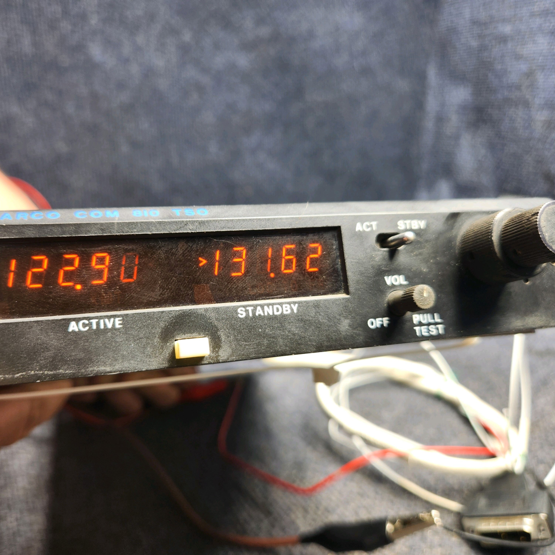Used aircraft parts for sale, 03114-0309 Narco COM-810 Piper PA28-140 Comm Transceiver w/  Rack and Connectors