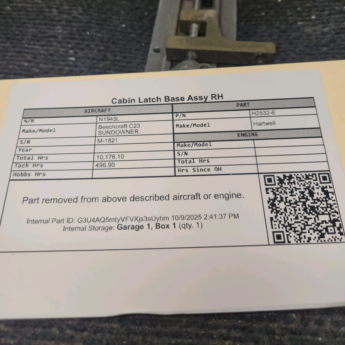 Used aircraft parts for sale, H2532-6 Hartwell Beechcraft C23 SUNDOWNER Cabin Door Latch Base Assembly - RH