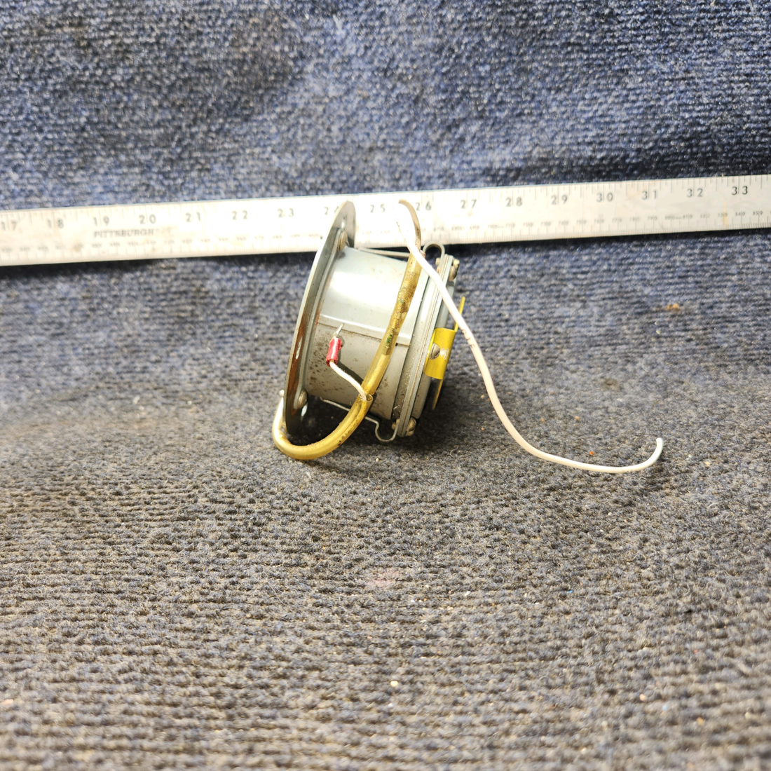 Used aircraft parts for sale, 319 319 PIPER PA-24-250 Warning Horn Assembly (Volts: 12)