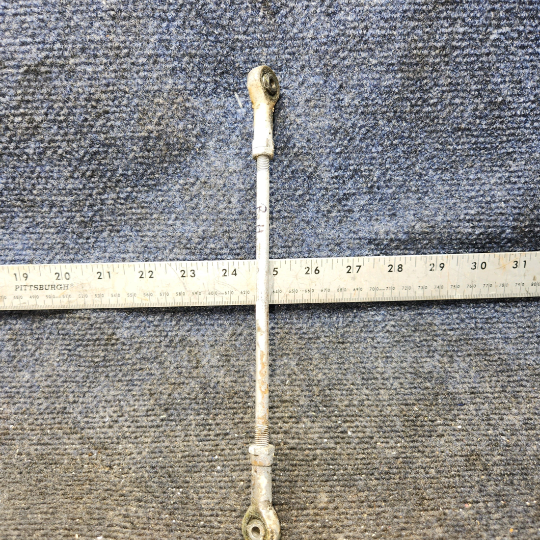 Used aircraft parts for sale, 0523537-2 Cessna 172E Flap Push-Pull Rod