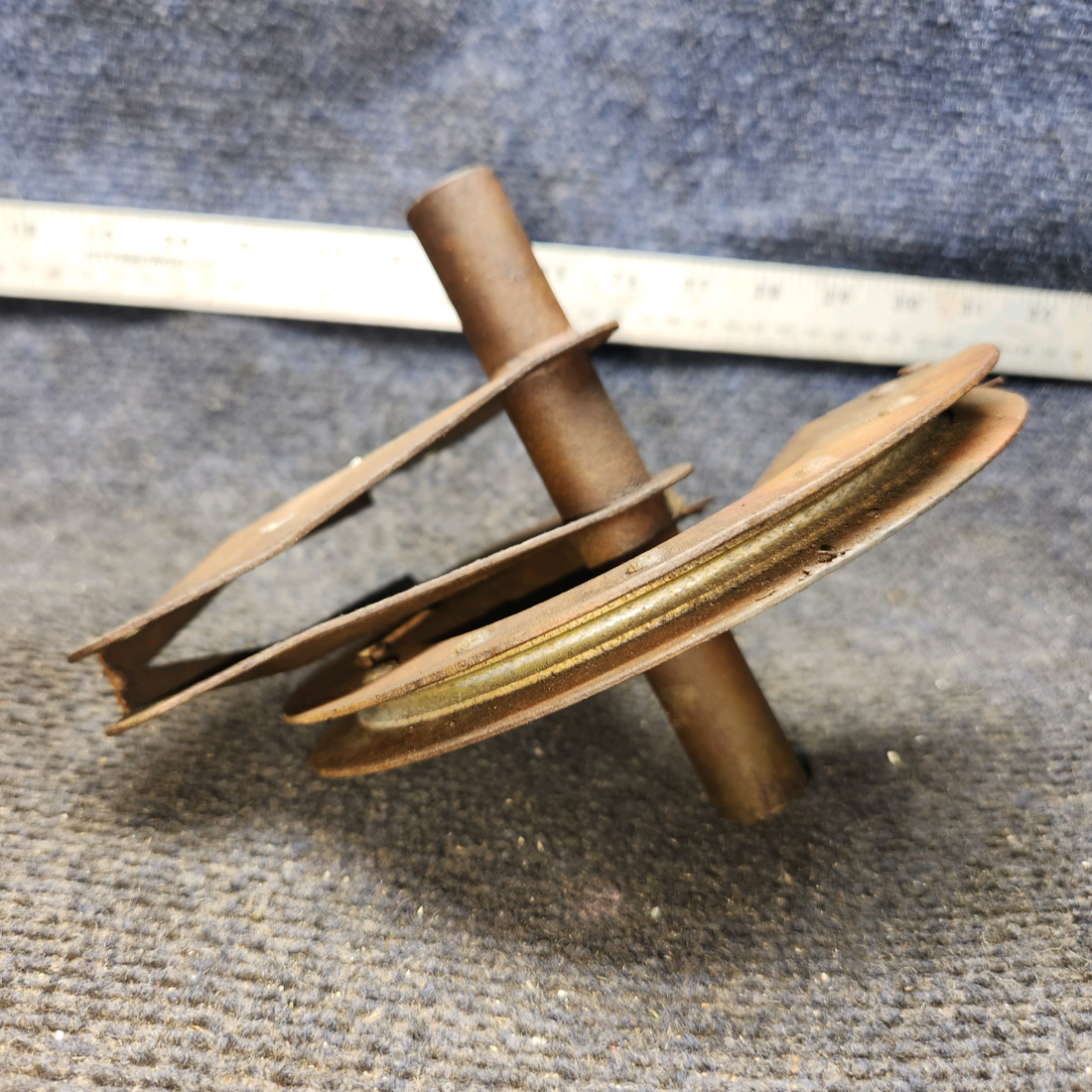 Used aircraft parts for sale, 0760612-1 Cessna 172F Drive Pulley Assembly - RH